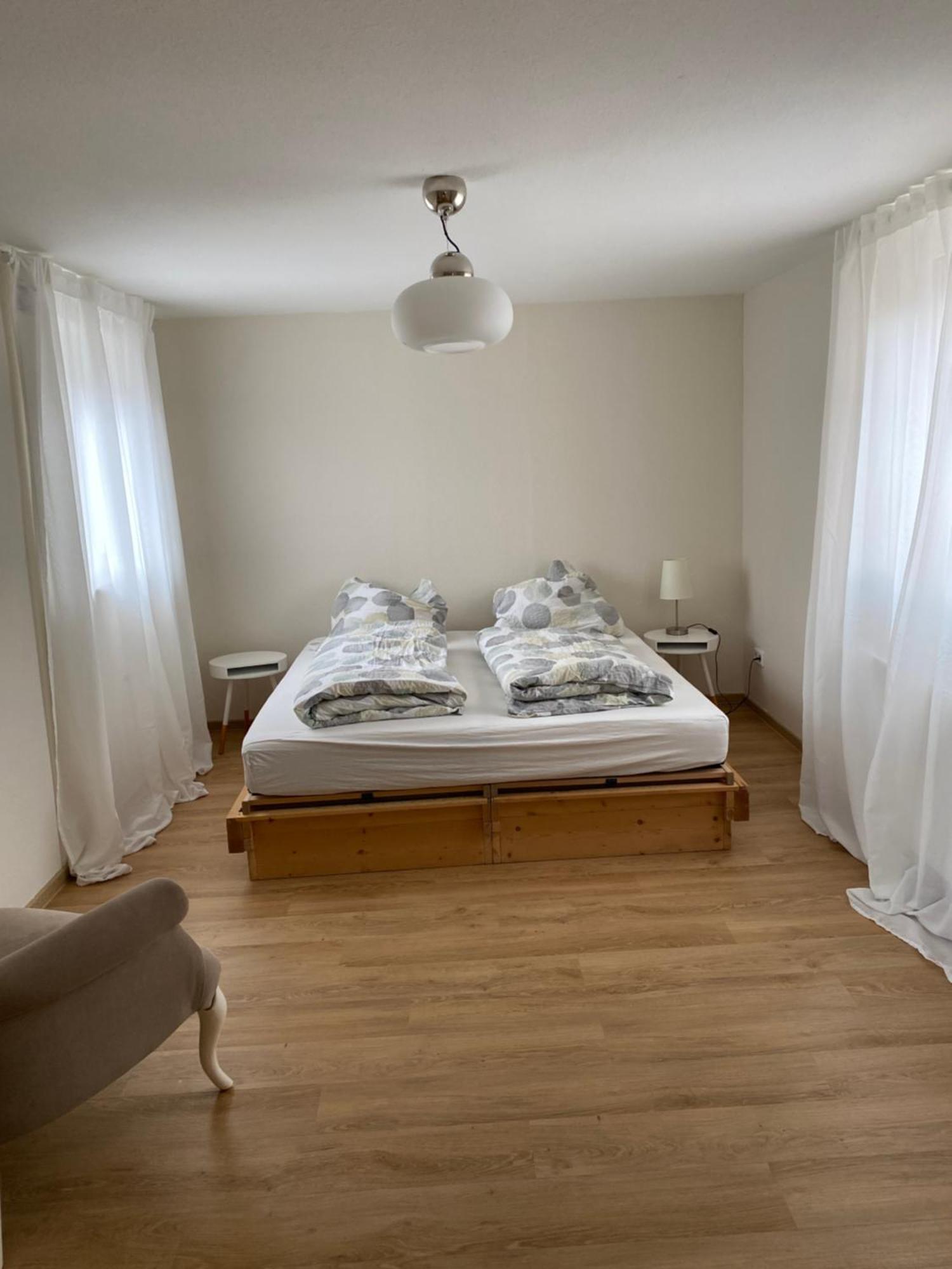 Ferienwohnung Feucht Eg Naturnah Parkplatz Wlan Exteriör bild